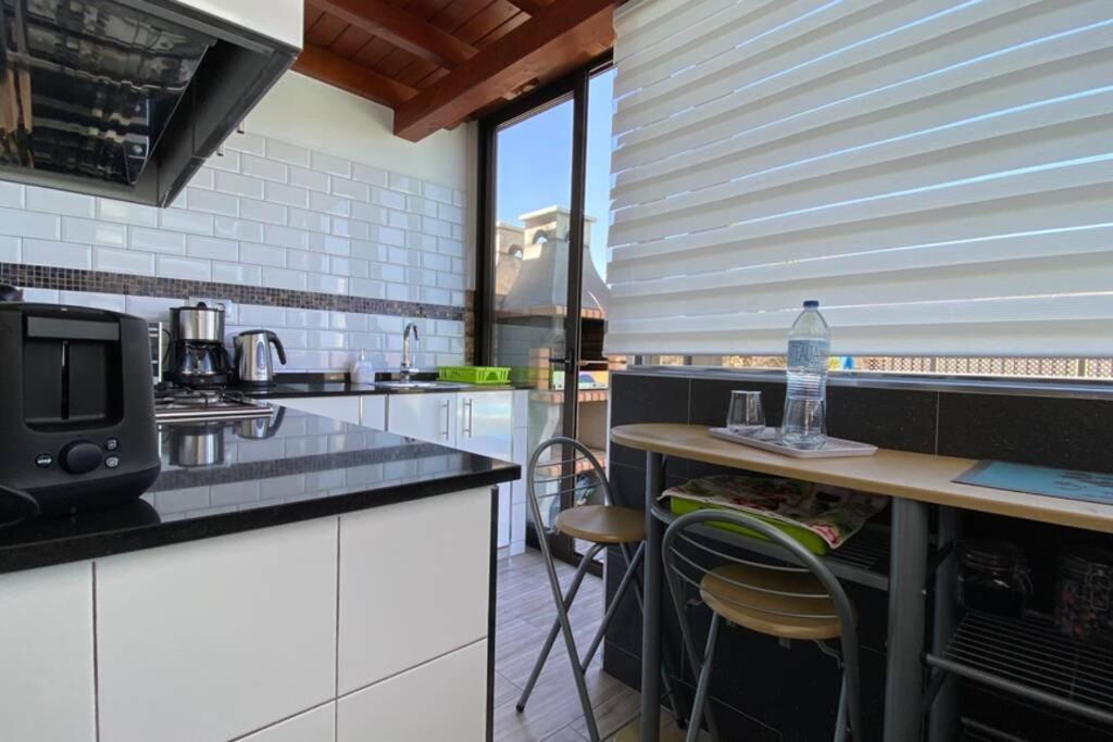 Apartament Estudio Agradable, Con Jacuzzi, Terraza Y Barbacoa, Totalmente Independiente Corralejo Zewnętrze zdjęcie